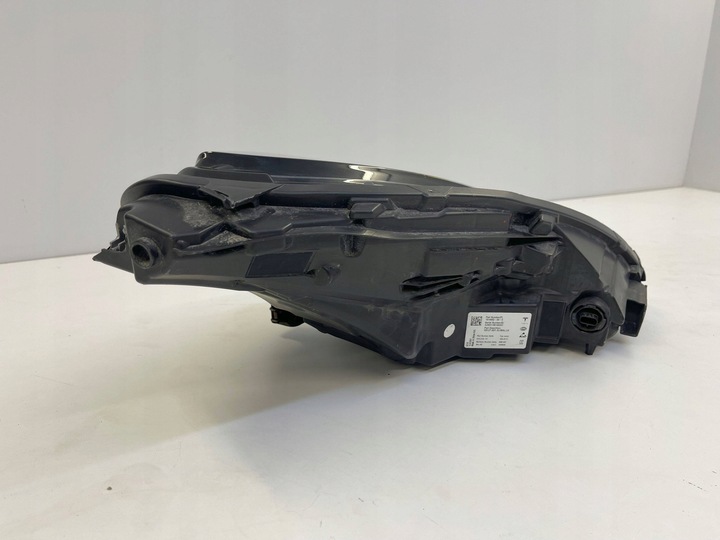 фото №7, Tesla модель 3 2017 перед сторона левая лампы передние