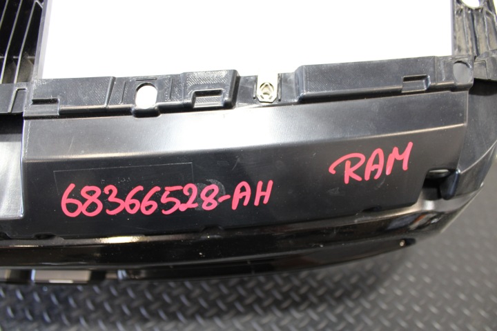 фото №7, Решітка решітка dodge ram v 5 68366528-ah