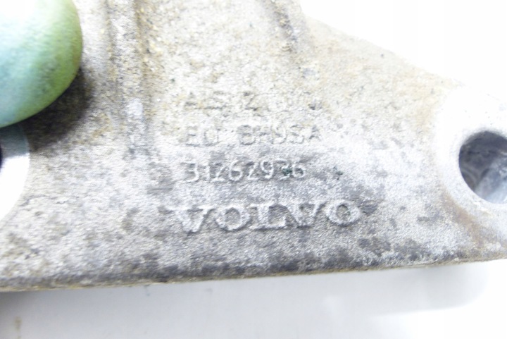 фото №6, Volvo v60 i s60 ii v70 iii xc60 2.0 d3 163km d5204t7 подушка двигуна