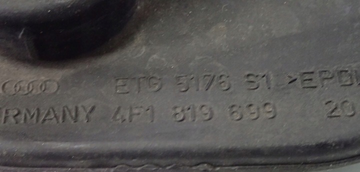 фото №9, Шланг втулка труба води audi s6 a6 c6 4f1819350ac