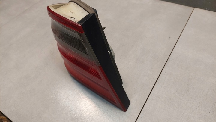 фото №9, Лампа лівий зад mercedes clk c208 2.3