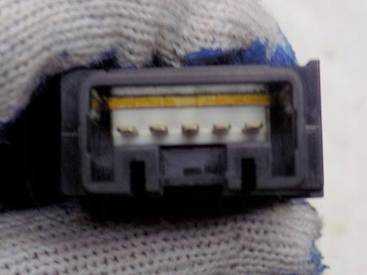 фото №7, Lexus is ii is220d переключатель подогрева стёкла