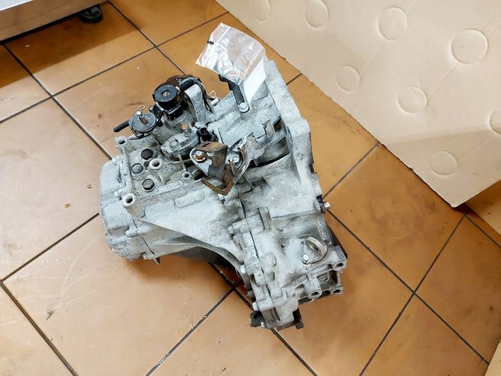 фото №9, Hyundai veloster 1 i 1.6 gdi коробка передач коробки передач механическая 6b tz51bu