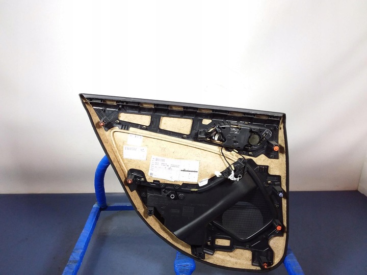 фото №4, Mercedes a w176 оббивка двері зад праві