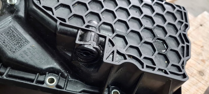 фото №8, Q3 83a поддон масляная основание масла 2.0 tfsi dhh 06k103598ac