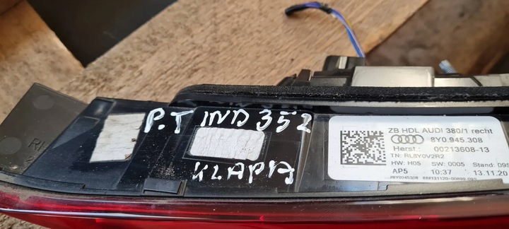 фото №6, S3 8y a3 лампа права праві зад w кришка багажника 8y0945308