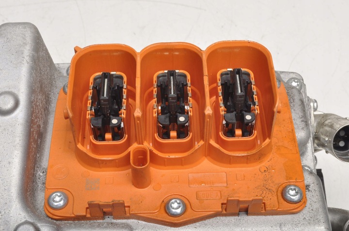 фото №8, Volvo xc60 ii xc90 v60 t6 t8 plug in гібрид recharge перетворювач 32144041
