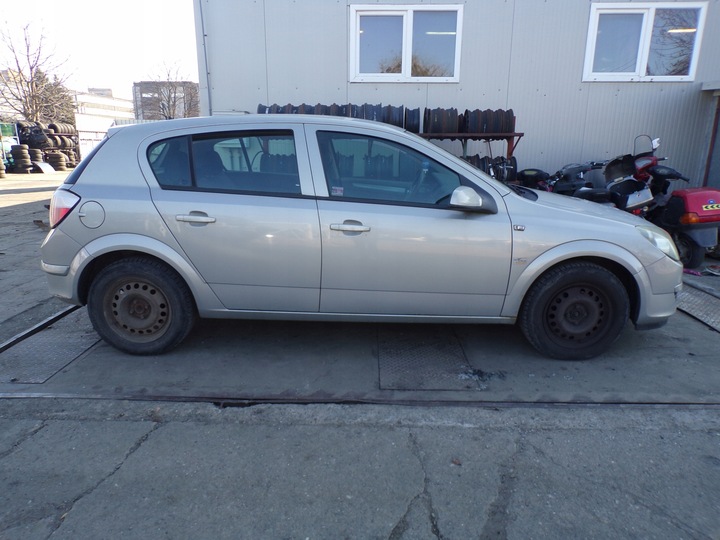 фото №6, Бампер перед opel astra h z167