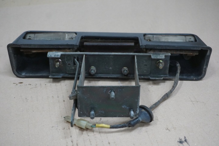 фото №9, Hyundai galloper накладка ручка крышки багажника освещение номерного знака 98-03r