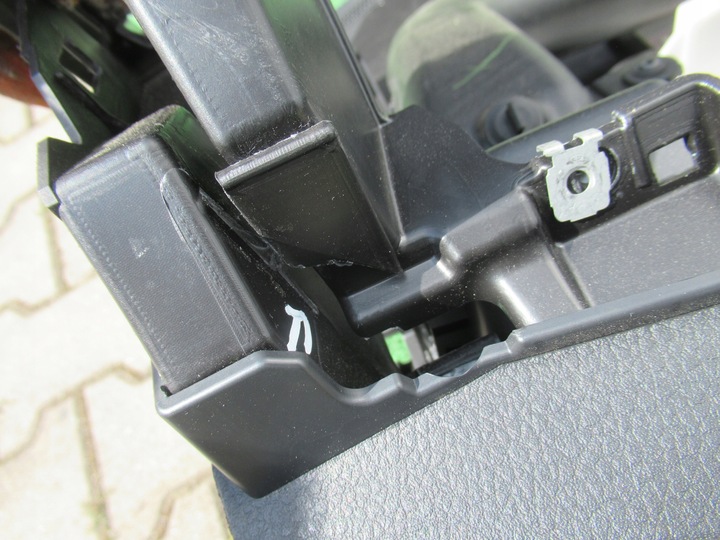 фото №15, Vw t6 15- панель консоль pulpit ущільнювач скла 7e1857051