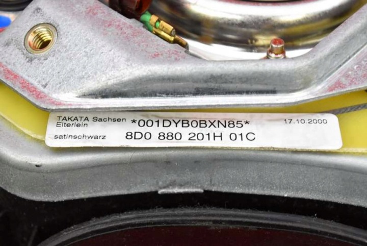 фото №8, Подушка подушка безопасности водителя 8d0880201h audi a6 c5 97-01