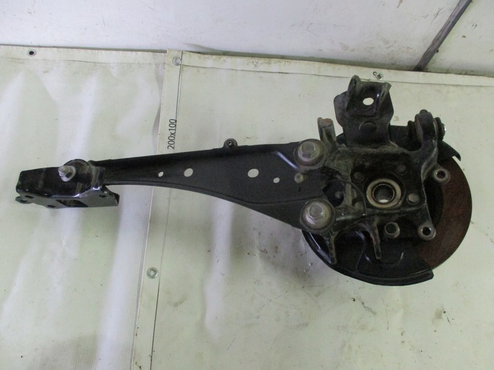 фото №9, Поворотный кулак левый зад lexus nx 300 гибрид 2,5