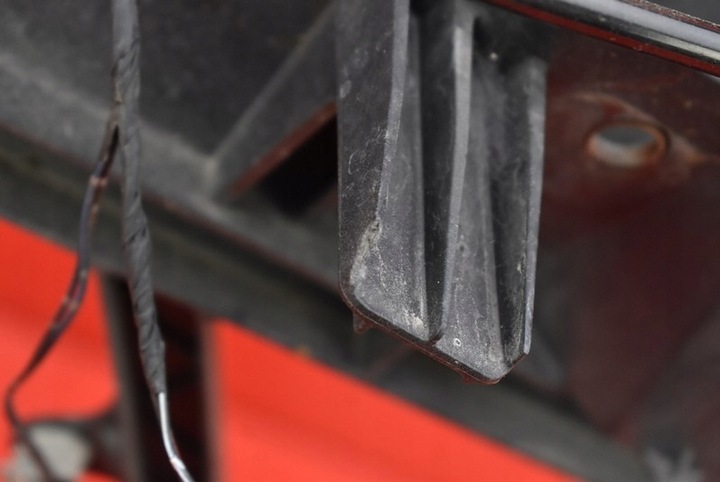 фото №7, Pas переднее усилитель c23553110 mazda 5 1 i cr 2.0 citd 143 km 05-08