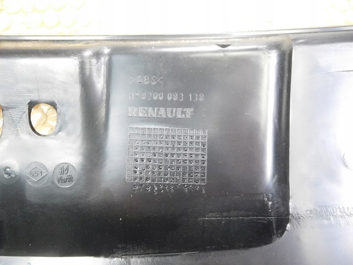 фото №12, Решётка радиатор renault clio ii oem номер 8200083138