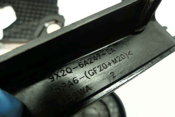 фото №16, Citroen c5 iii c6 3.0 hdi v6 защита распределительный вал