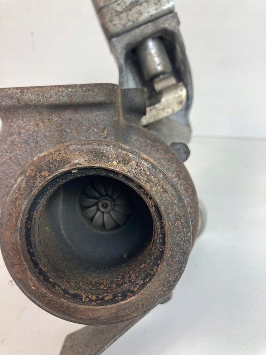 фото №8, Bmw 1 e87 2.0d turbo турбонагнетатель 781019903d