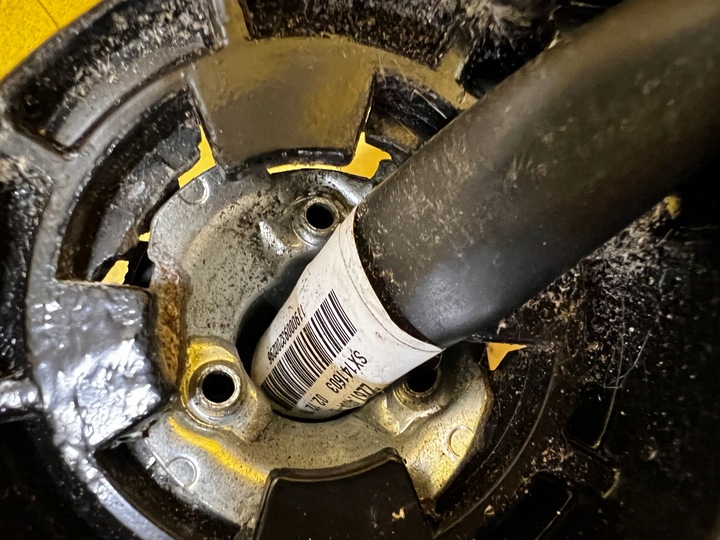 фото №8, Кронштейн каркас зеркало зеркало внешние правые tesla модель 3 дорестайлинг