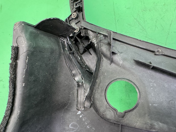 фото №13, Панель під лобовим склом пластиковий rzutnik води 86151-1h000 kia ceed i 1 06- європа 5d 3d