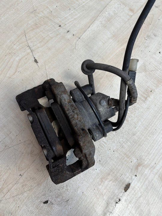 фото №10, Mercedes ml w164 05-11 3.0 cdi суппорт тормозной pt