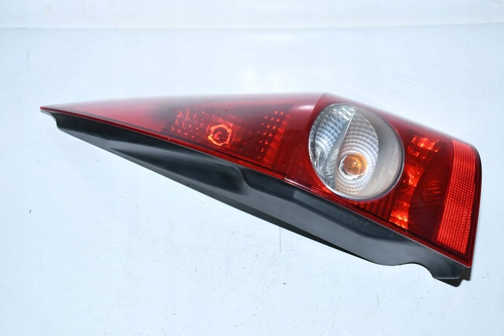 фото №1, Лампа праві зад 8200142683 renault megane ii універсал 2002-05r.