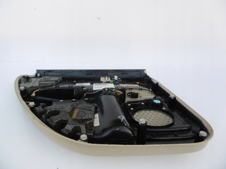 фото №13, Боковина двері праві зад volvo v70 iii s80 ii