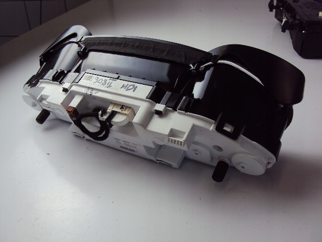 фото №6, Спидометр приборы peugeot 308 ii hdi 2013-