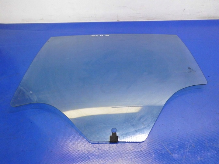 фото №1, Скло двері лівий зад 2017r hb хетчбек fiat tipo ii 16-23r