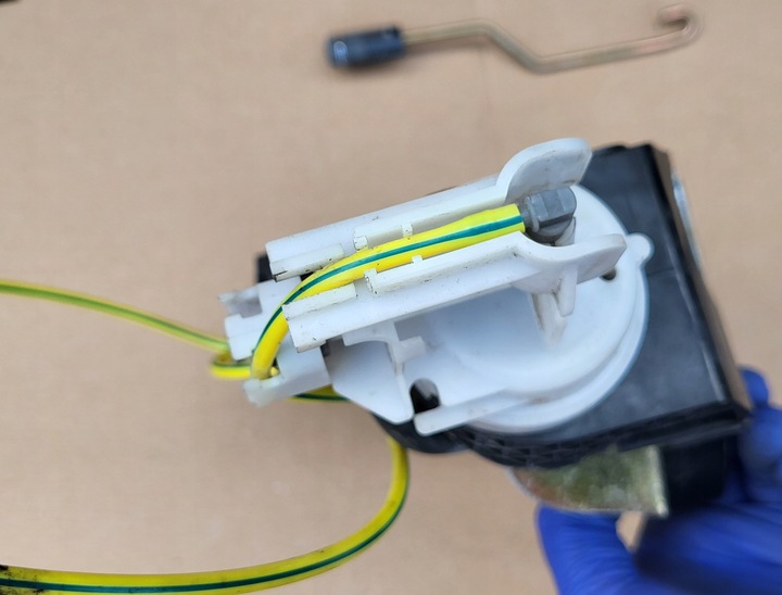 фото №9, Замок з дверь правый зад задний засов mercedes s w220 оригинальный номер