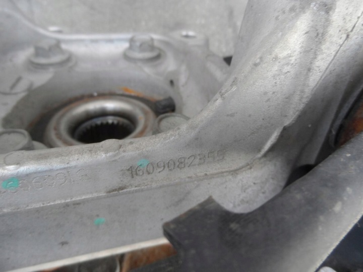 фото №5, Поворотна опора ступиця зад ліва ford edge 2.0 tdci