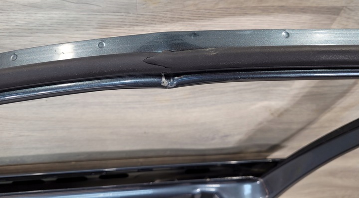 фото №8, Дверь передние правые skoda fabia 3v0 5d 3v0831312