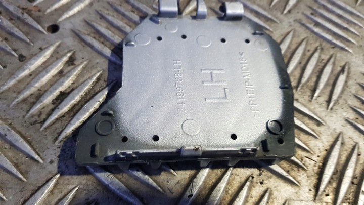 фото №7, Volvo fh5 заглушка решітка ліва права 84199799-rh