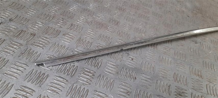 фото №4, Mm 3t9839644a планка накладка skoda superb