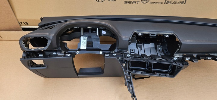 фото №8, Cupra formentor vz панель роздавальна консоль 5fg857003l jak нова