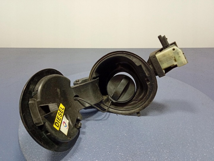 фото №9, Citroen ds5 крышка заливка топлива 9804392680 ktv