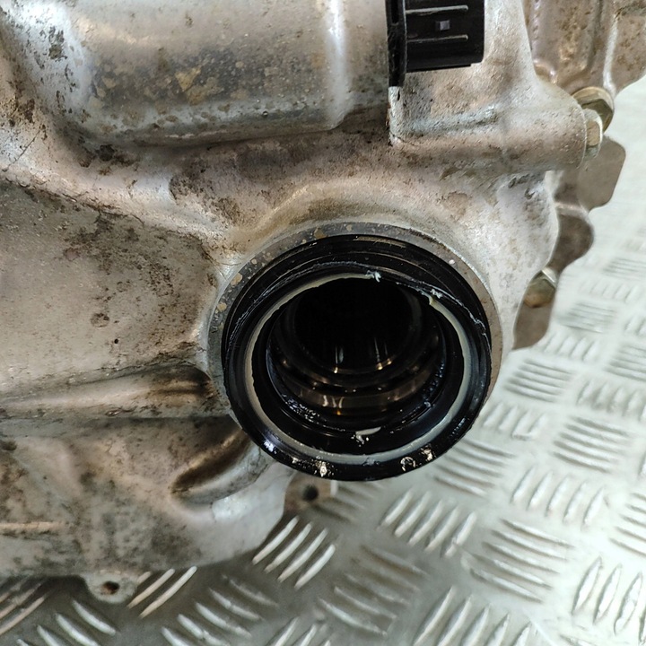 фото №7, Toyota bz4x 2024 двигун