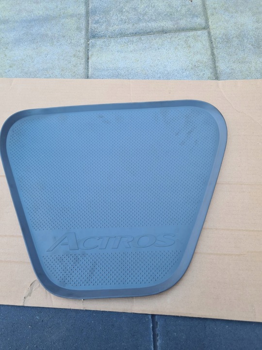 фото №1, Гумова накладка прокладка mercedes actros mp2 a9436890096