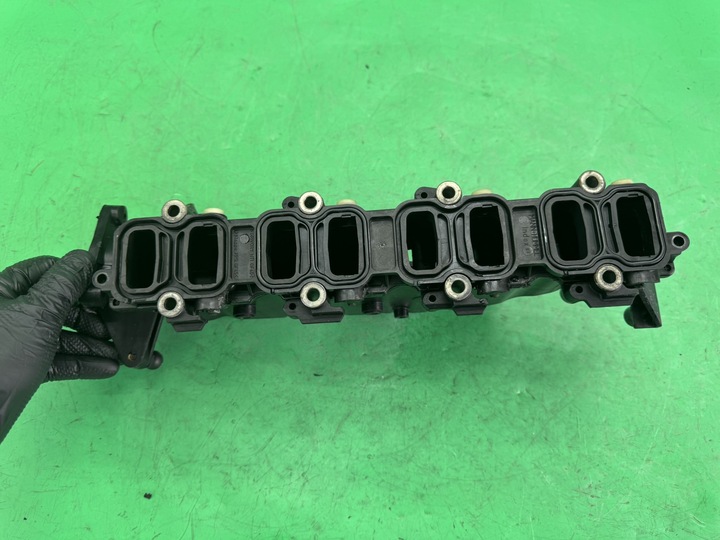 фото №9, Коллектор всасывающий воздуховод правый bez клапан 057129712aa audi a8 d3 4.0 tdi v8 02-