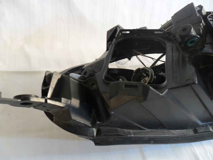 фото №12, Лампа праві перед 9832836480 opel zafira d vivaro c 00218274-01 eu