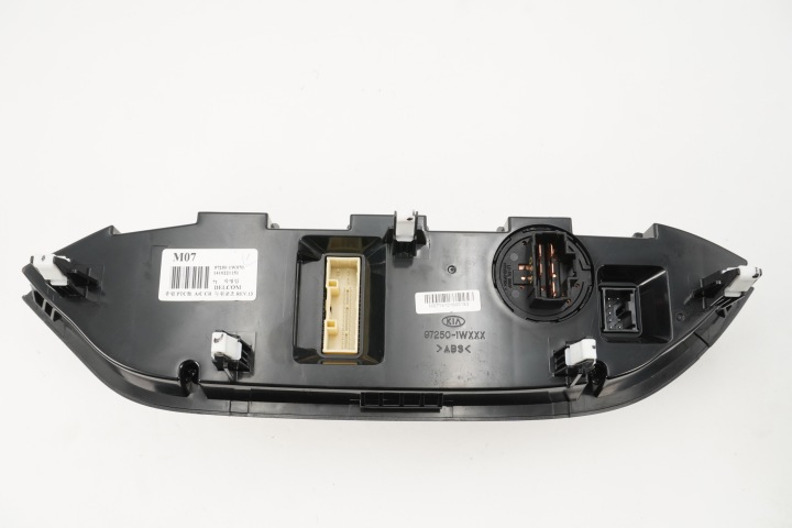 фото №8, Панель клімат-контролю kia rio 97250-1w070