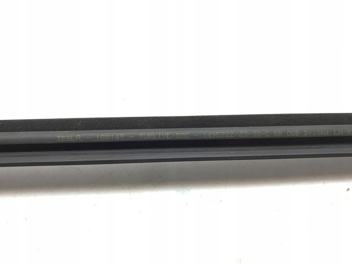 фото №11, Tesla модель y зовнішня планка задніх двері права 1621169-00-c