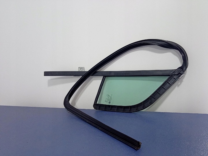 фото №2, Opel mokka a прокладка скла двері перед ліва передня