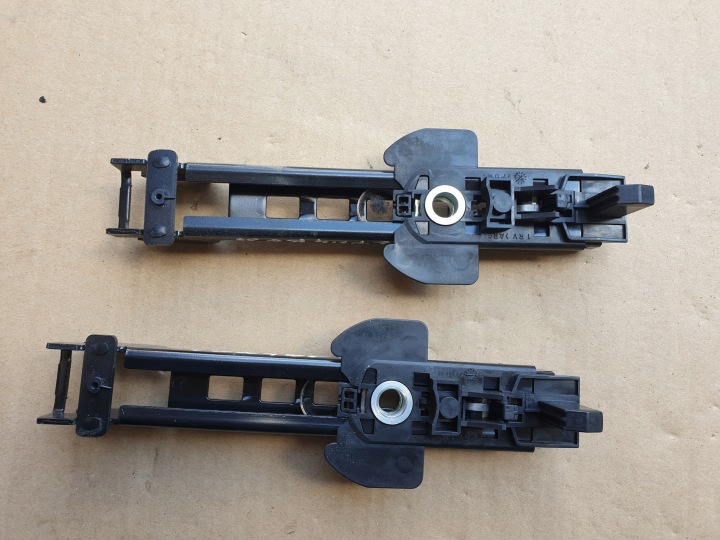 фото №6, Кріплення ременя seat exeo a6 a4 2005- 8e0857833e