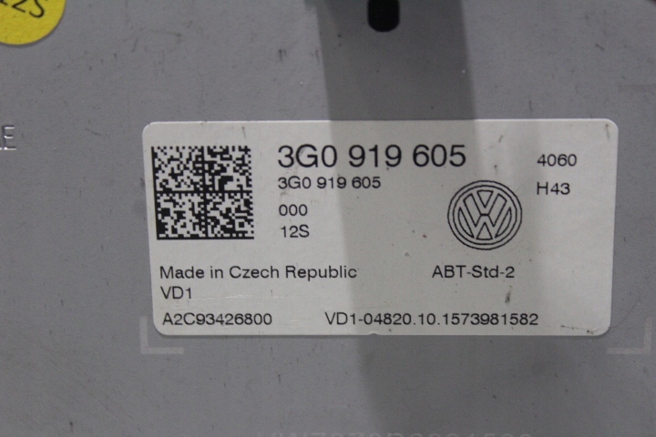 фото №3, Дисплей volkswagen golf vii