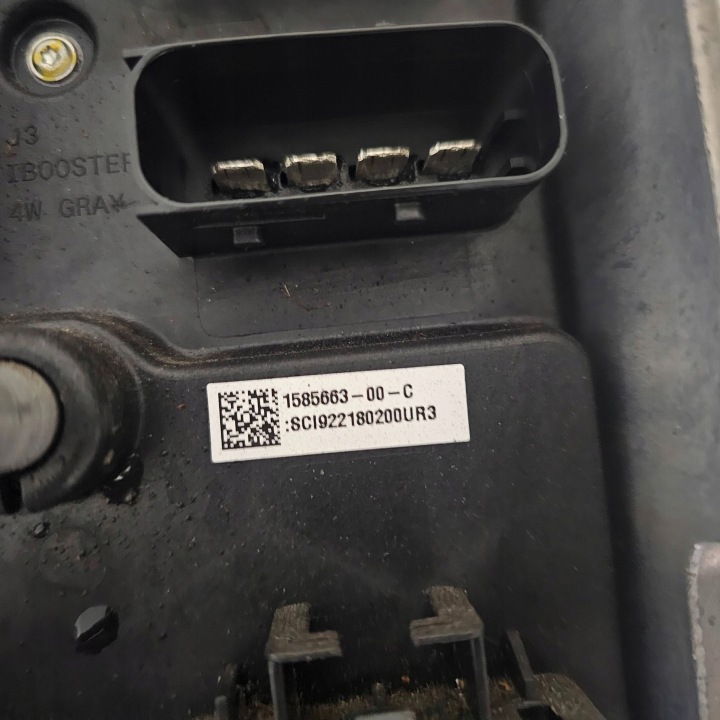 фото №9, Модуль блок управления  tesla модель s plaid 2022r 1588205-05-c