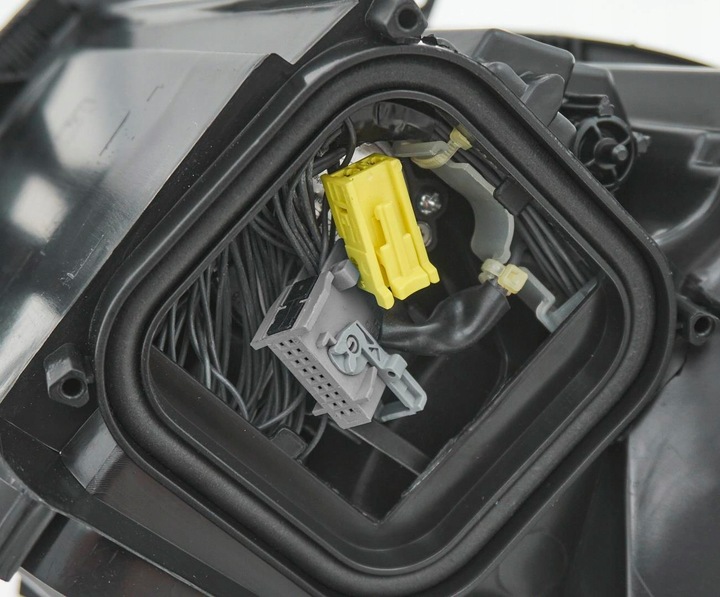 фото №9, Лампа передня do mercedes benz gle-class w166 2015-2019 1669068203 права