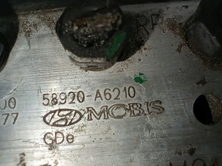 фото №11, Hyundai i30 2014 головний гальмівний циліндр abs 58920-a6210 61589-45200 європа