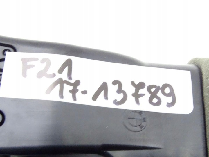 фото №7, Bmw 1 f21 11-19 решітка повітропровід тунелю зад 920733009 9207330 64229207330