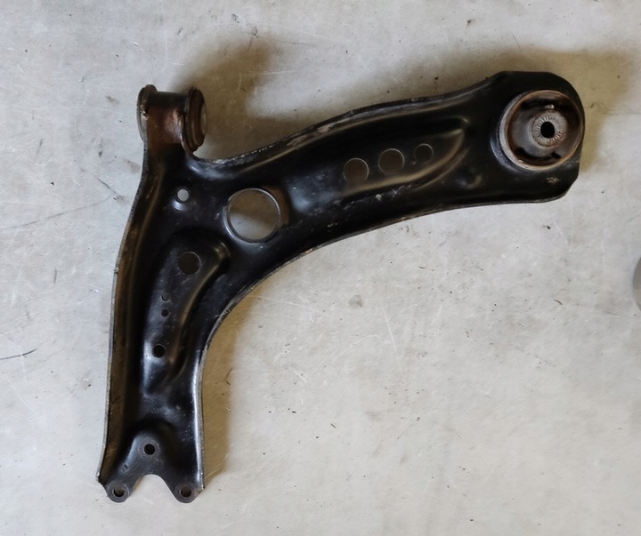 фото №1, Skoda octavia iii 2.0tdi рычаг правый перед