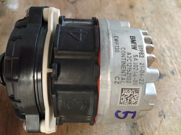 фото №7, Дополнительный насос воды 5a30246 bmw g01 g11 g20 g30