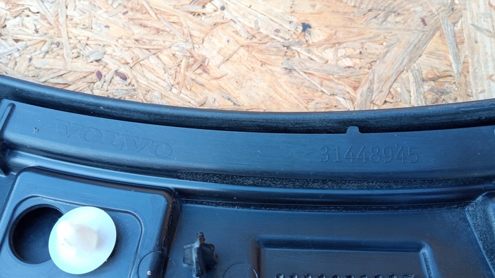 фото №9, Volvo v60 cc планка накладка крыльев левый перед